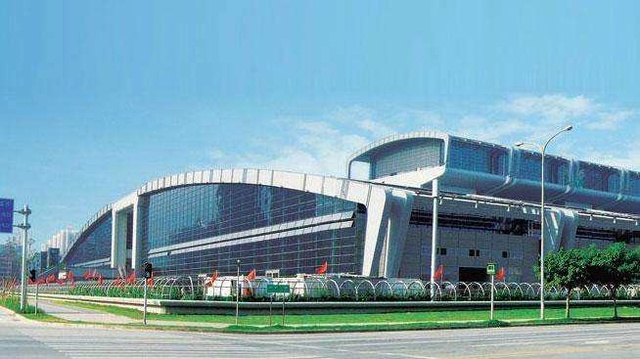 深圳会展中心 全球最大单体建筑如何重塑会展经济格局